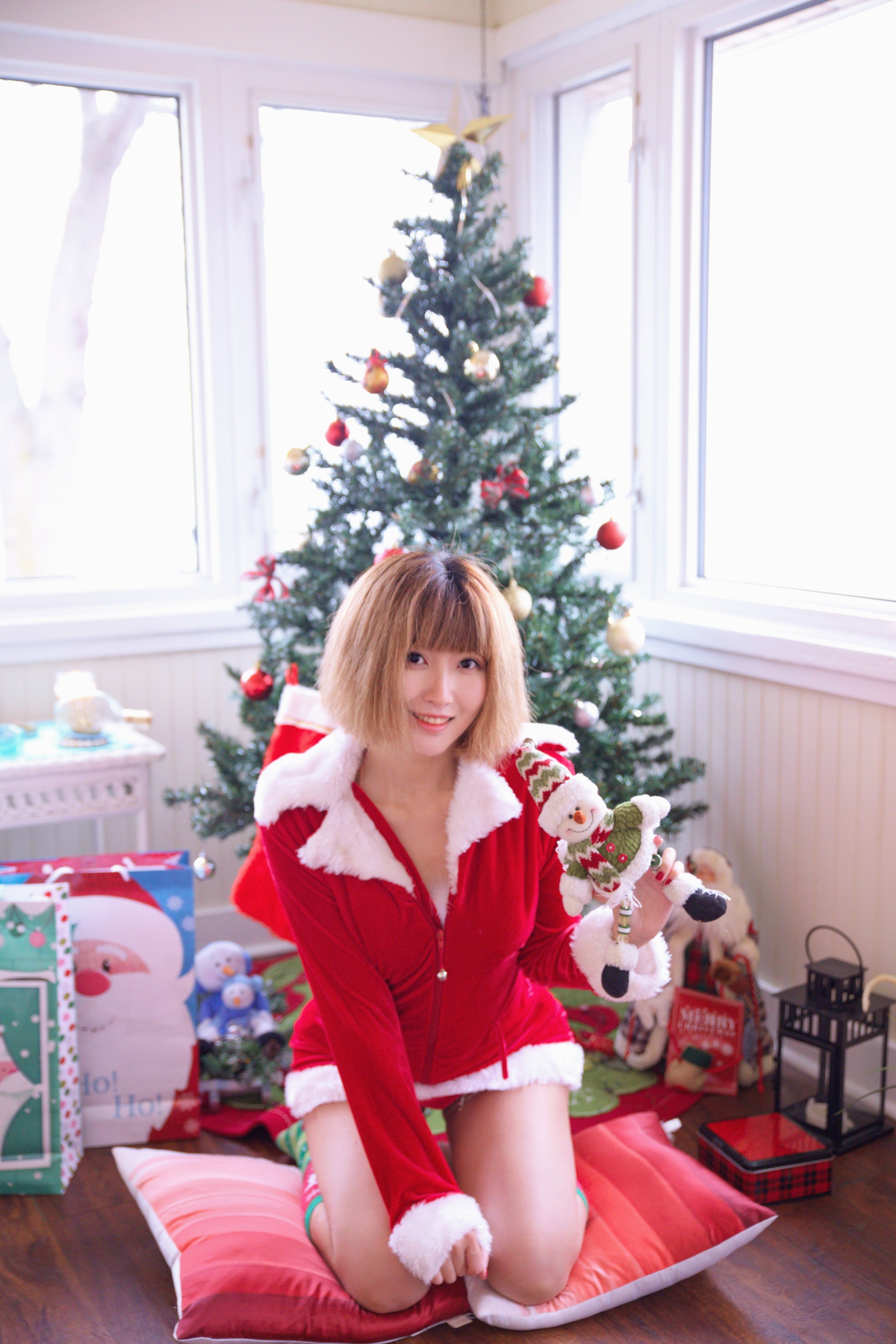 图片[1]-MissWarmJ – NO.005 2020 Free New Year Set[25P]-XikXak